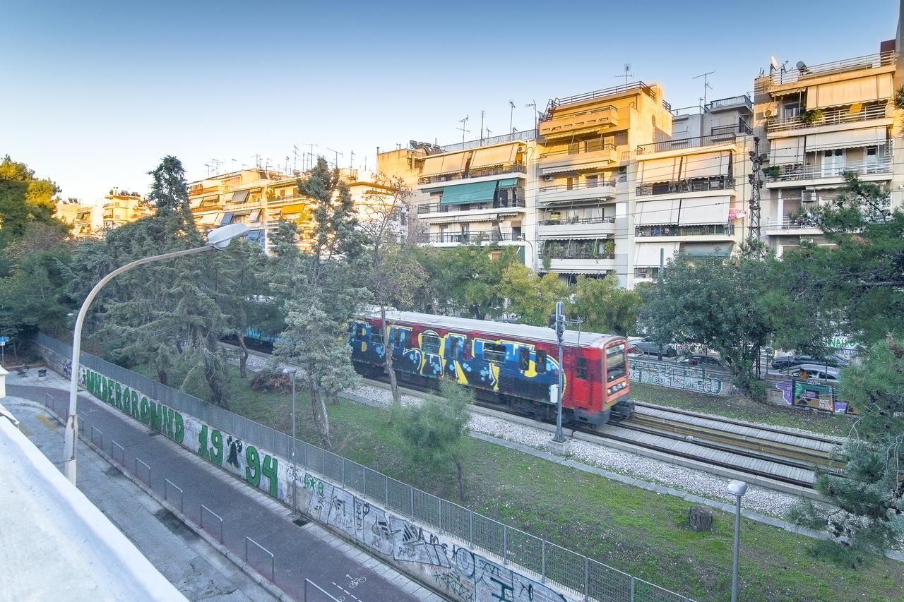 Downtown Rare And Modern Two Storey Building Athens Exterior photo